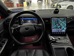 NIO ES8 2020 580KM Six-Seater - ფოტო 14