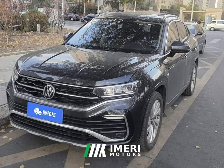 Volkswagen Taos X 330TSI FWD Luxury Smart Connected Edition