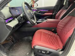 BMW 5 Series 530Li Luxury M Sport Package - ფოტო 4