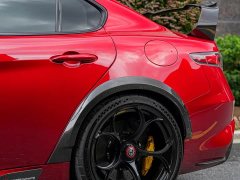 Alfa Romeo Giulia 2021 GTA - ფოტო 11