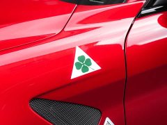 Alfa Romeo Giulia 2021 GTA - ფოტო 5