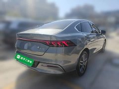 BYD Qin Plus Glory Edition DM-i 120KM Leading - ფოტო 4