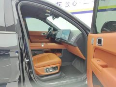 Li Auto L9 2024 Ultra - ფოტო 8