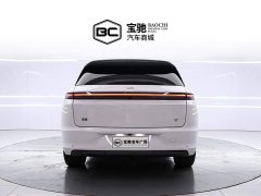 Li Auto L7 Pro - ფოტო 4