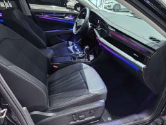 Volkswagen Passat Outstanding Edition 380TSI Dragon Ascendant Version - ფოტო 11