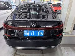 Volkswagen Passat Outstanding Edition 380TSI Dragon Ascendant Version - ფოტო 12