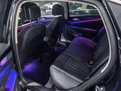 Volkswagen Passat Outstanding Edition 380TSI Dragon Ascendant Version - ფოტო 9