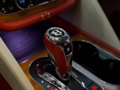 Bentley Bentayga 4.0T V8 - ფოტო 14