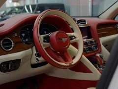 Bentley Bentayga 4.0T V8 - ფოტო 8