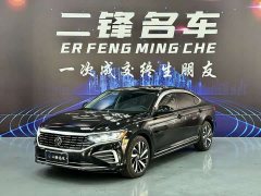 Volkswagen Passat 330TSI Elite - ფოტო 1