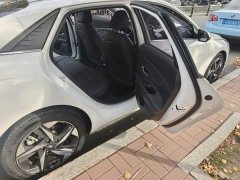Hyundai Elantra 1.5L CVT Luxury - ფოტო 11