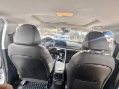 Hyundai Elantra 1.5L CVT Luxury - ფოტო 13