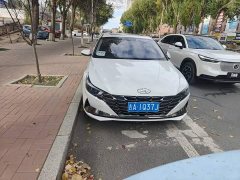 Hyundai Elantra 1.5L CVT Luxury - ფოტო 2