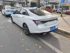 Hyundai Elantra 1.5L CVT Luxury - ფოტო 7