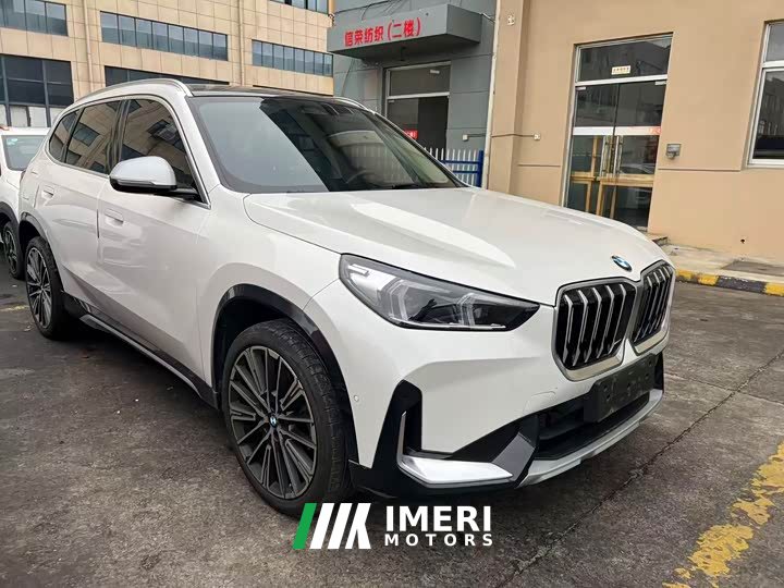 BMW X1 2023 xDrive25Li X Design Package