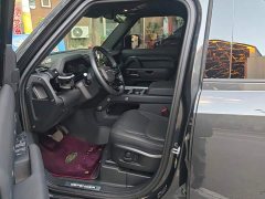 Land Rover Defender 110 3.0T P400 X-Dynamic HSE - ფოტო 9