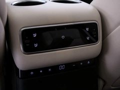 Li Auto Li Xiang MEGA Ultra - ფოტო 17