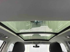 Volkswagen Taos 280TSI FWD Luxury Smart Connected Edition - ფოტო 17