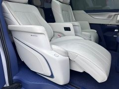 Buick GL8 New Energy Luxe Premium 7-Seater - ფოტო 17