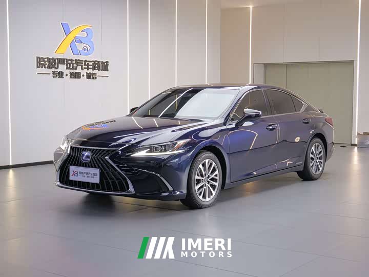 Lexus ES 300h Excellence