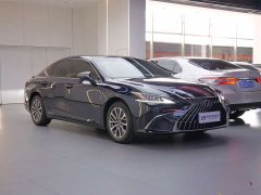 Lexus ES 2021 300h Excellence - ფოტო 2