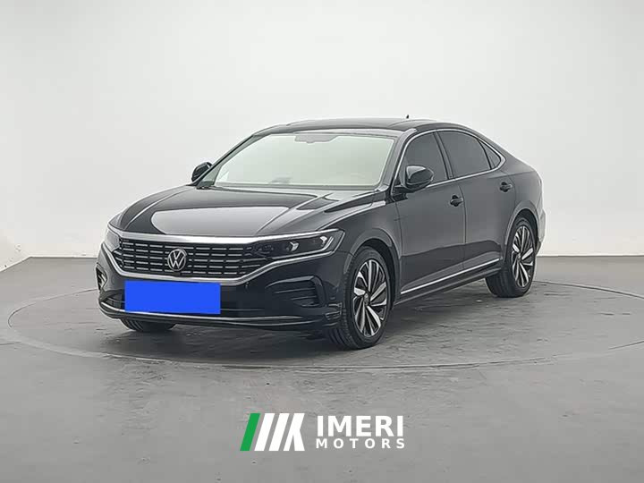 Volkswagen Passat Facelift 330TSI Elite - ავტომობილი ჩინეთიდან