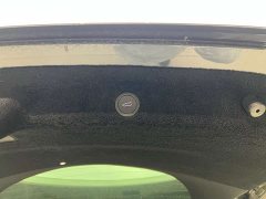 Tesla Model Y Rear-Wheel Drive - ფოტო 13