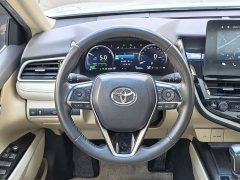 Toyota Camry Hybrid Luxury - ფოტო 10