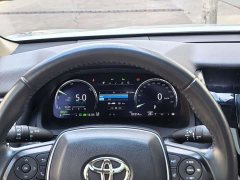 Toyota Camry Hybrid Luxury - ფოტო 11