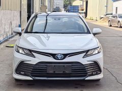 Toyota Camry Hybrid Luxury - ფოტო 3