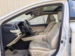 Toyota Camry Hybrid Luxury - ფოტო 6