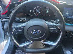 Hyundai Elantra 1.5L CVT Luxury - ფოტო 15