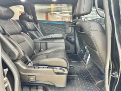 Honda Odyssey 2024 2.0L e:HEV Luxury - ფოტო 12