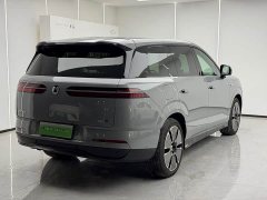 Denza BYD Denza N8L Flagship - ფოტო 4