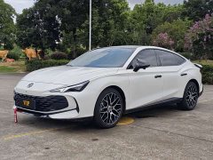 SAIC MG7 1.5T 300 DCT Elegance - ფოტო 1
