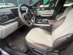 BYD Qin PLUS Glory Edition EV 420KM Leading - ფოტო 4