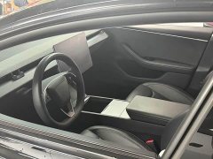 Tesla Model 3 Rear-Wheel Drive - ფოტო 3