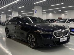 BMW 5 Series (Imported) 525i M Sport Package - ფოტო 3