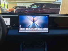 BYD Qin L DM-i Smart Drive Edition 120KM Superior - ფოტო 10