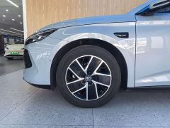 BYD Qin L DM-i Smart Drive Edition 120KM Superior - ფოტო 13