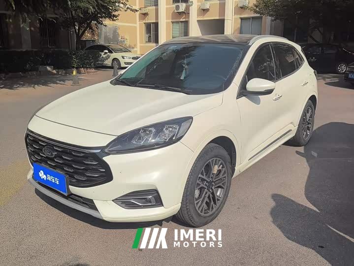 Ford Escape EcoBoost 245 AWD Premium Edition