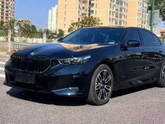 BMW 5 Series 530Li Premier M Sport Package - ფოტო 1