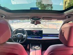 BMW 5 Series 530Li Premier M Sport Package - ფოტო 5