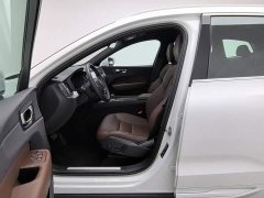 Volvo XC60 2022 B5 AWD Smart Luxury Edition - ფოტო 10