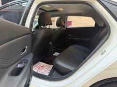Hyundai Elantra 2022 1.5L CVT Luxury - ფოტო 8