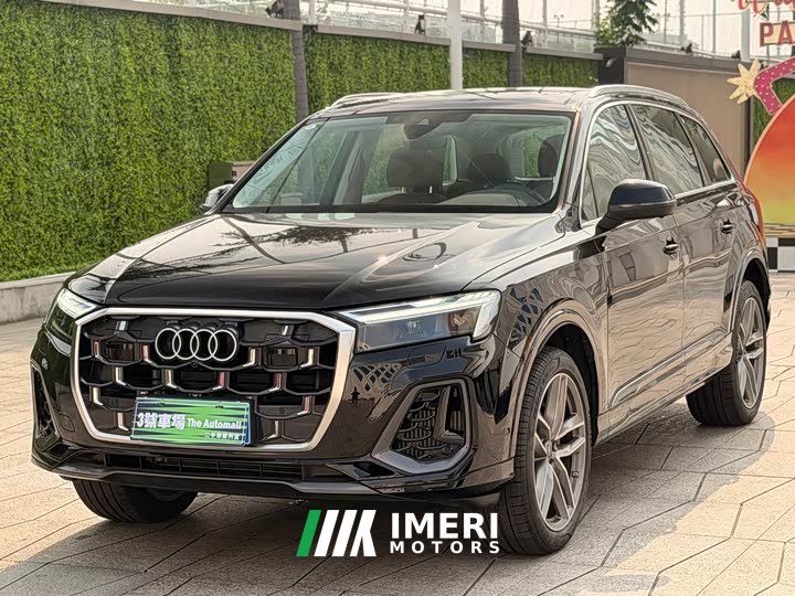 Audi Q7 55 TFSI quattro S line Sport - ავტომობილი ჩინეთიდან