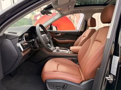 Audi Q7 55 TFSI quattro S line Sport - ფოტო 10