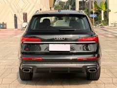 Audi Q7 55 TFSI quattro S line Sport - ფოტო 5