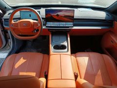 Dongfeng eπ007 Pure Electric 565 AWD Max Pilot Edition - ფოტო 9