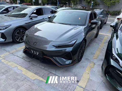 2025 Changan UNI-V Third Generation 2.0T Dynamic Engine Edition - ავტომობილი ჩინეთიდან